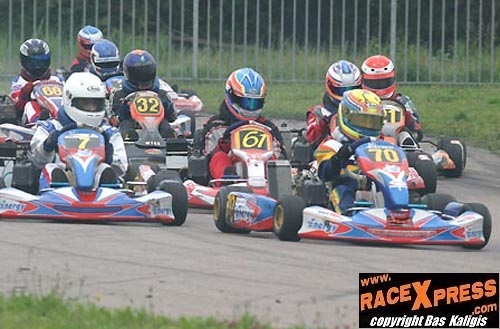 Close racing